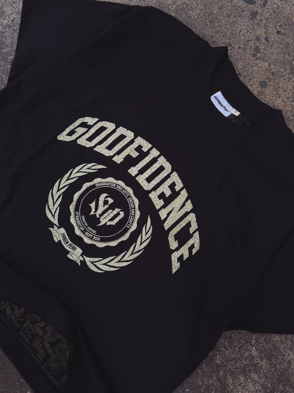 Straightup god of war tee (ព្រះស្កន្ទ)